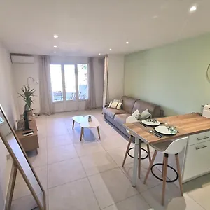 Superbe Avec Piscine Et Stationnement Appartement Sainte-Maxime