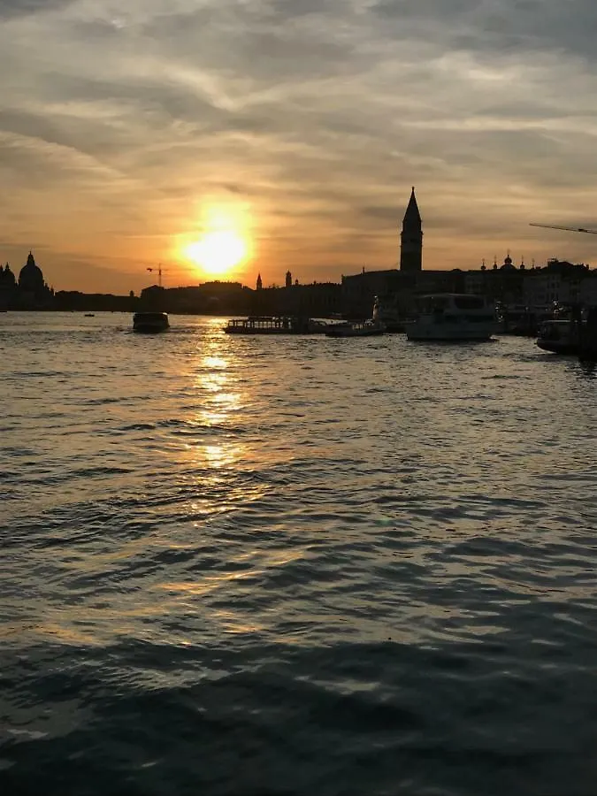 Venice Apartments San Samuele
